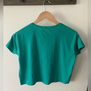 Lululemon Cates Tee size 6 turquoise